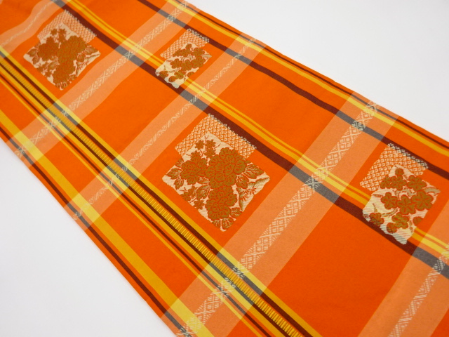 リサイクル　格子に色紙・牡丹・梅模様織出し名古屋帯